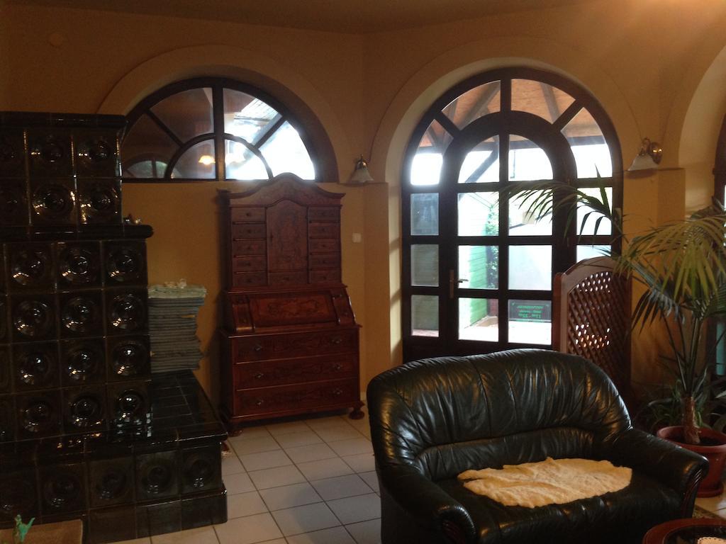 Juhasz Fogado Bed & Breakfast Fonyód Exterior foto
