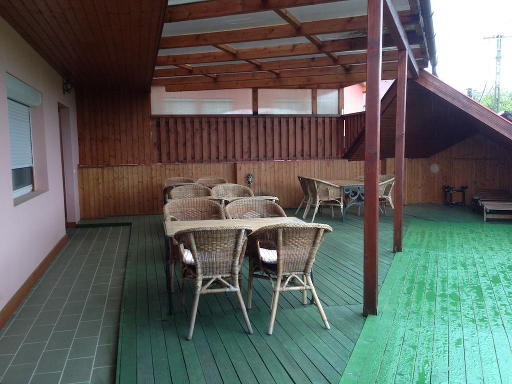 Juhasz Fogado Bed & Breakfast Fonyód Exterior foto